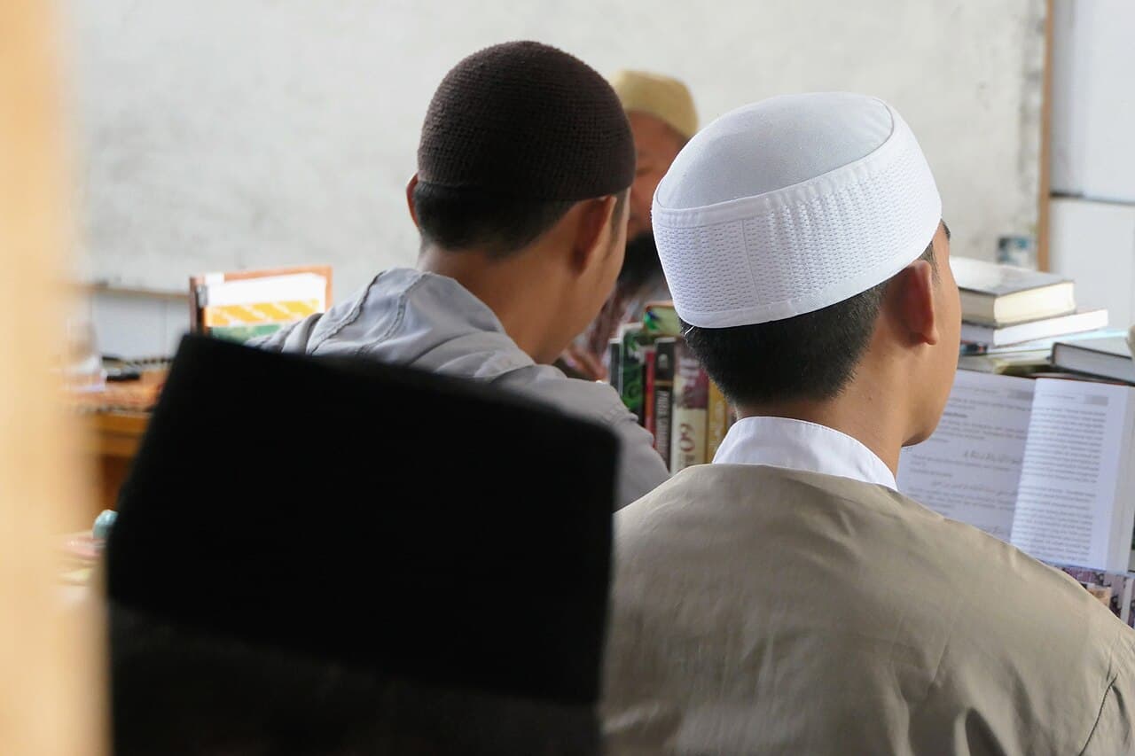 Pembinaan santri di sela kegiatan harian pesantren